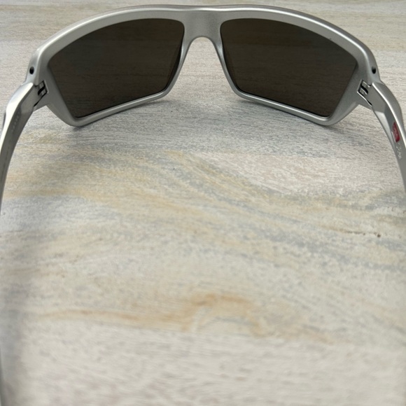 NIB Oakley Sunglasses Cables X Silver Prizm Black Polarized Lens 009129 New - Picture 5 of 6